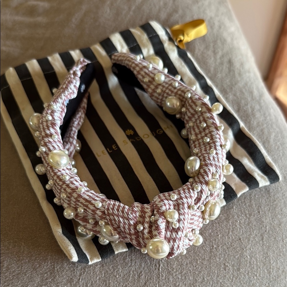 NWOT Lele Sadoughi Houndstooth Pearly Knotted Headband Dusty Pink Embellished